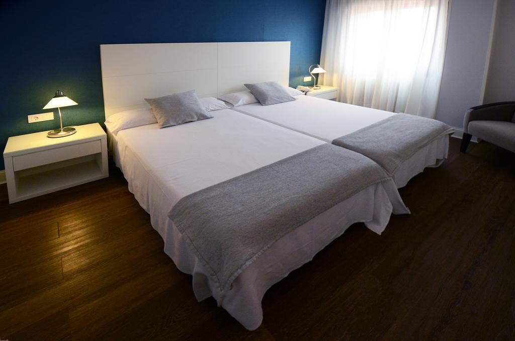 Hostal Vista Alegre Castro Urdiales Dış mekan fotoğraf