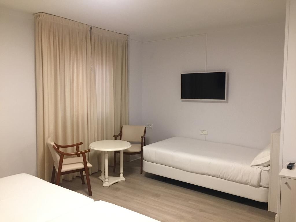 Hostal Vista Alegre Castro Urdiales Dış mekan fotoğraf
